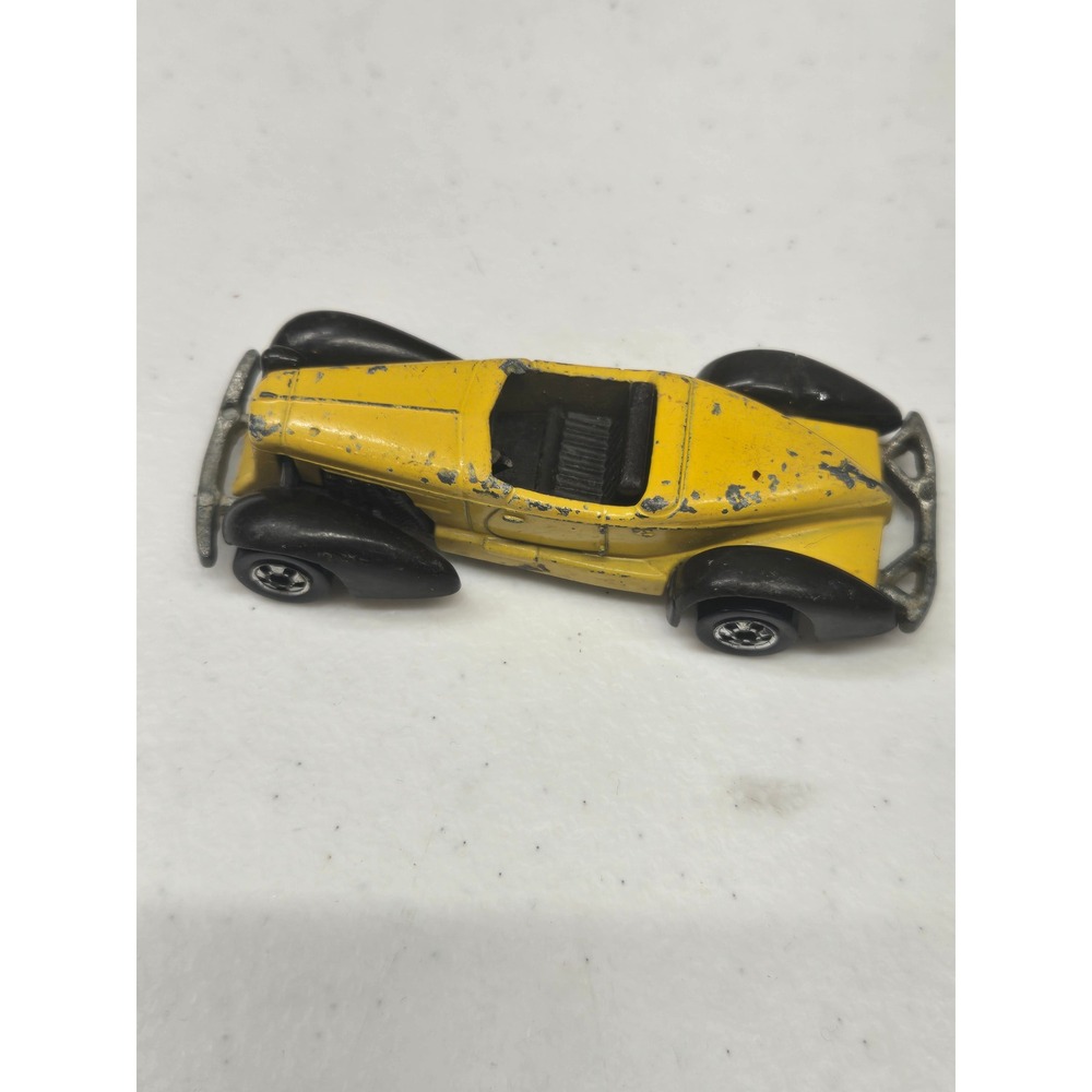 Hot Wheels Auburn 852 Yellow Vintage 1978 Diecast Car Mattel Hong Kong 1:64